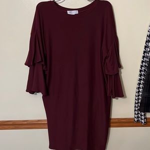 Planet Gold fitted dress. Size:Medium. Maroon. double Bell sleeve. Worn once.